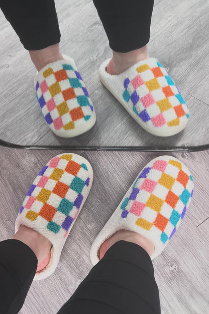 White Vibrant Checkered Plush Thermal Elzeon Slippers